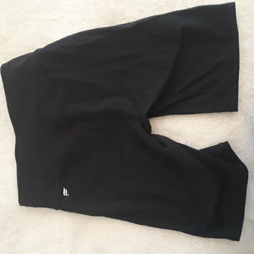 Fabletics biker shorts